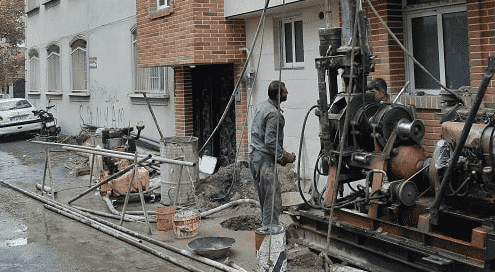 حفاری و آزمایش خاک ملک های جنوبی